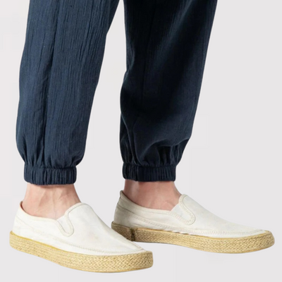 HIROKAZU | 快適なパンツ