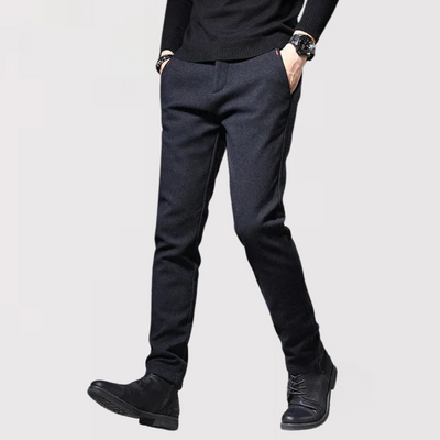 SHIMADA | 快適なウエストのパンツ