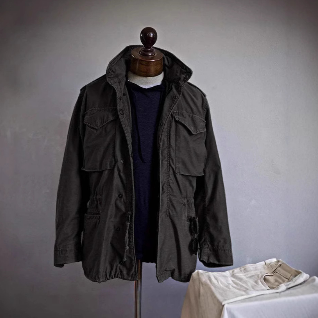 WREN | 快適なフィールドジャケット