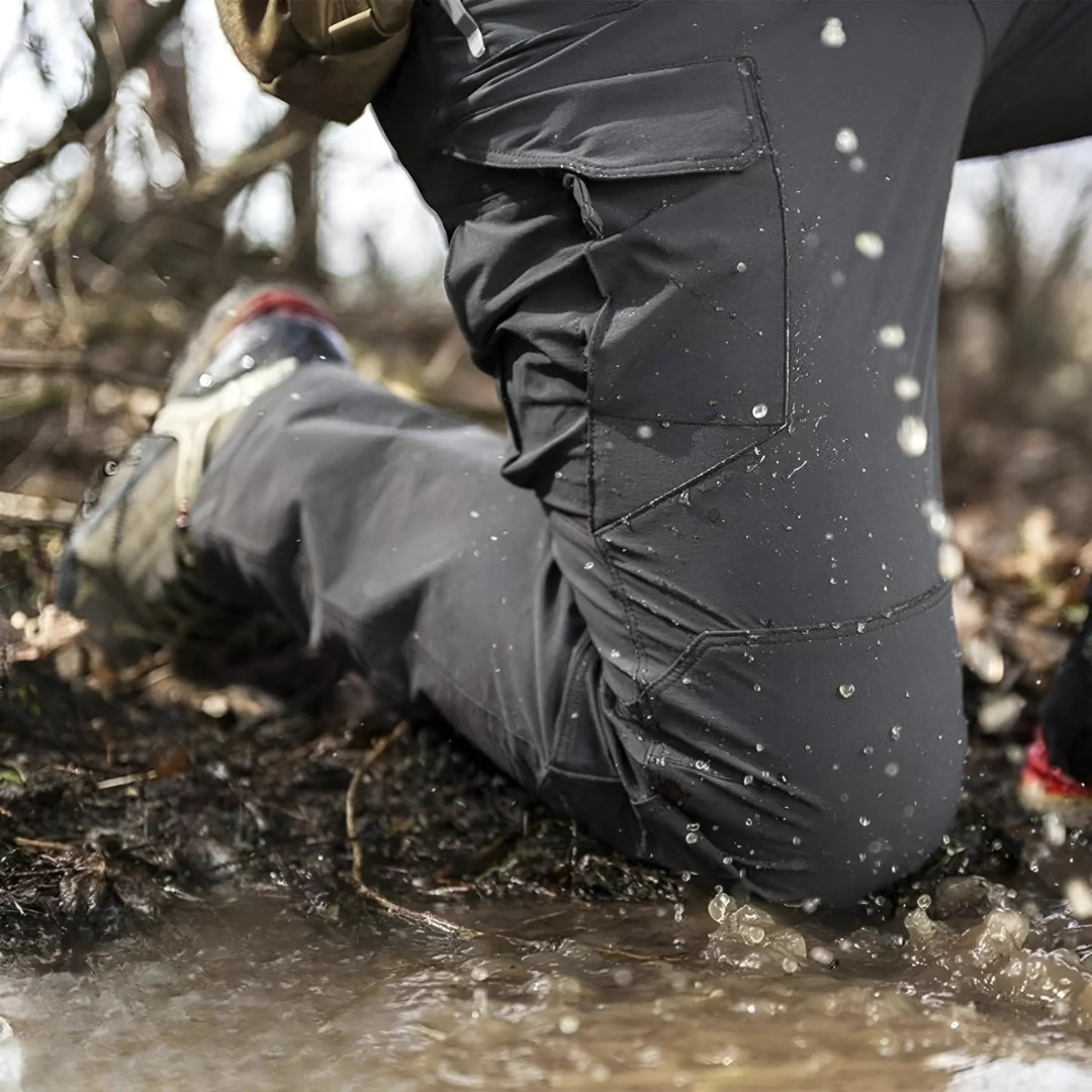 KAZUYOSHI | エレガントな防水パンツ